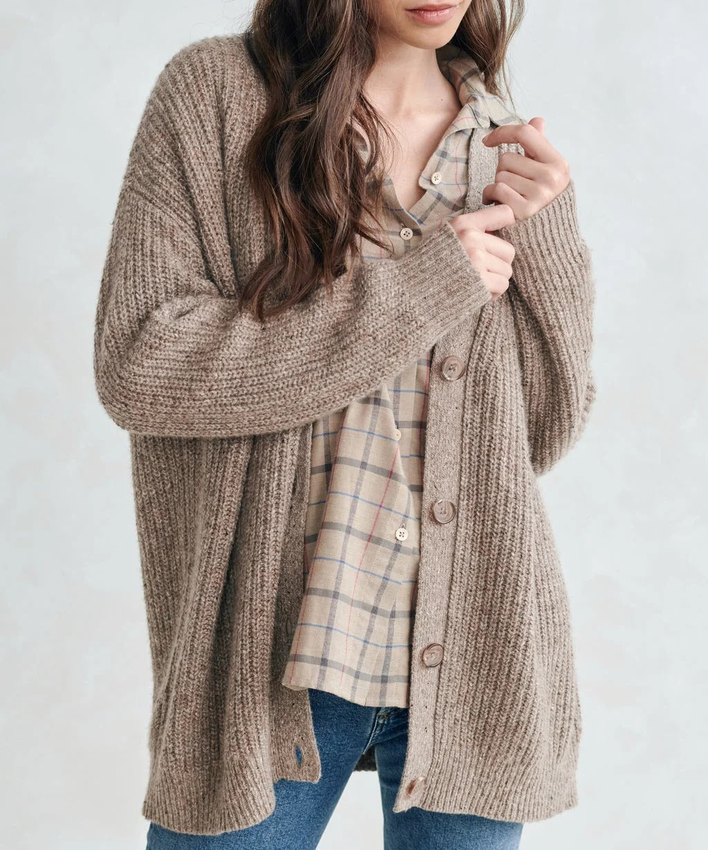 Odelia | V‑Neck Buttoned Cardigan
