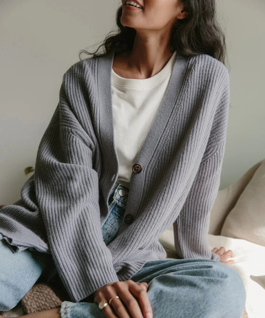 Odelia | V‑Neck Buttoned Cardigan