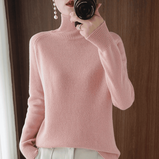 Aurelia | Simple Turtleneck Sweater