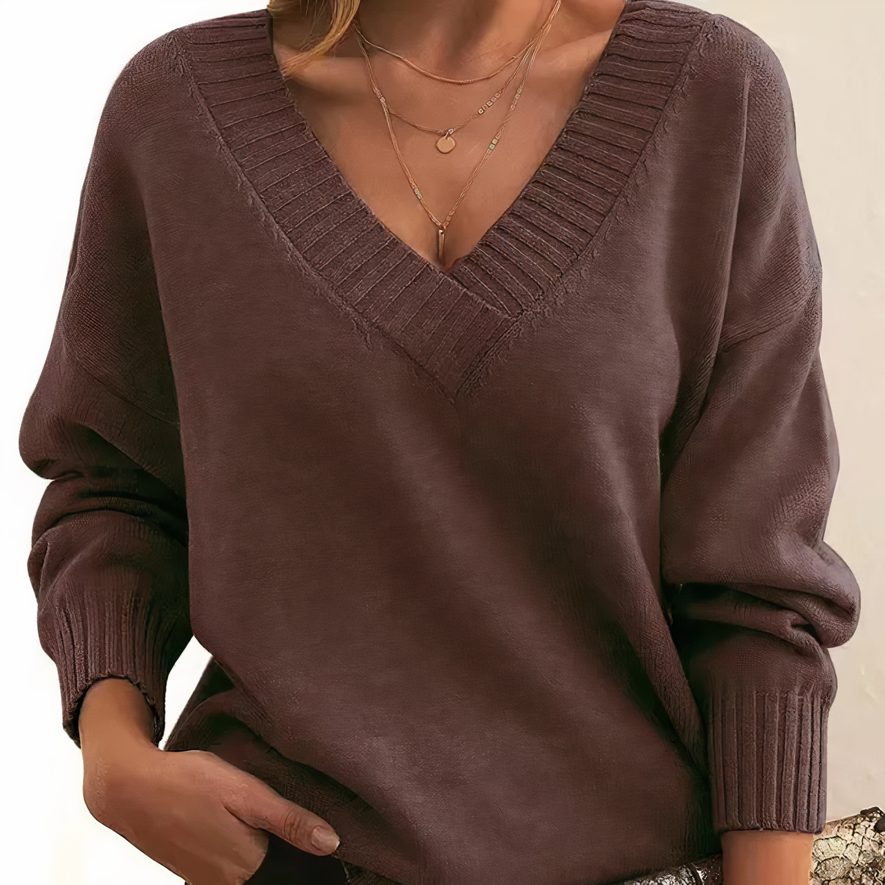 Jell | Cashmere V‑Neck Sweater