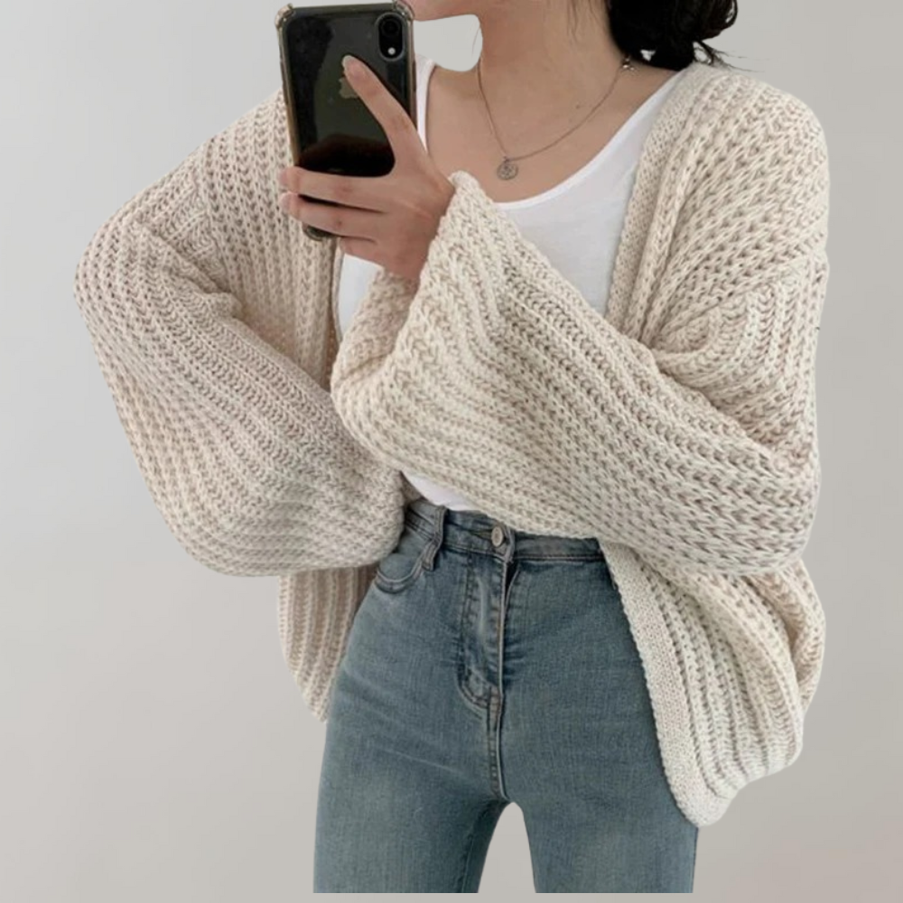 Reva | Chunky Knit Winter Cardigan with Wide Long Sleeves