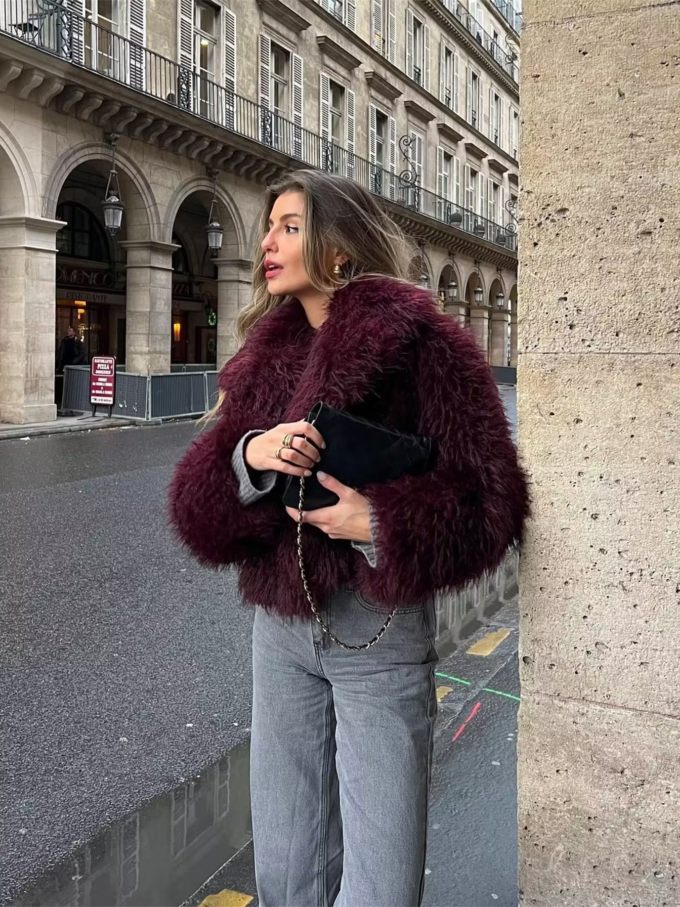 Celina | Elegant Oversized Faux Fur Winter Coat for Luxurious Warmth and Timeless Style
