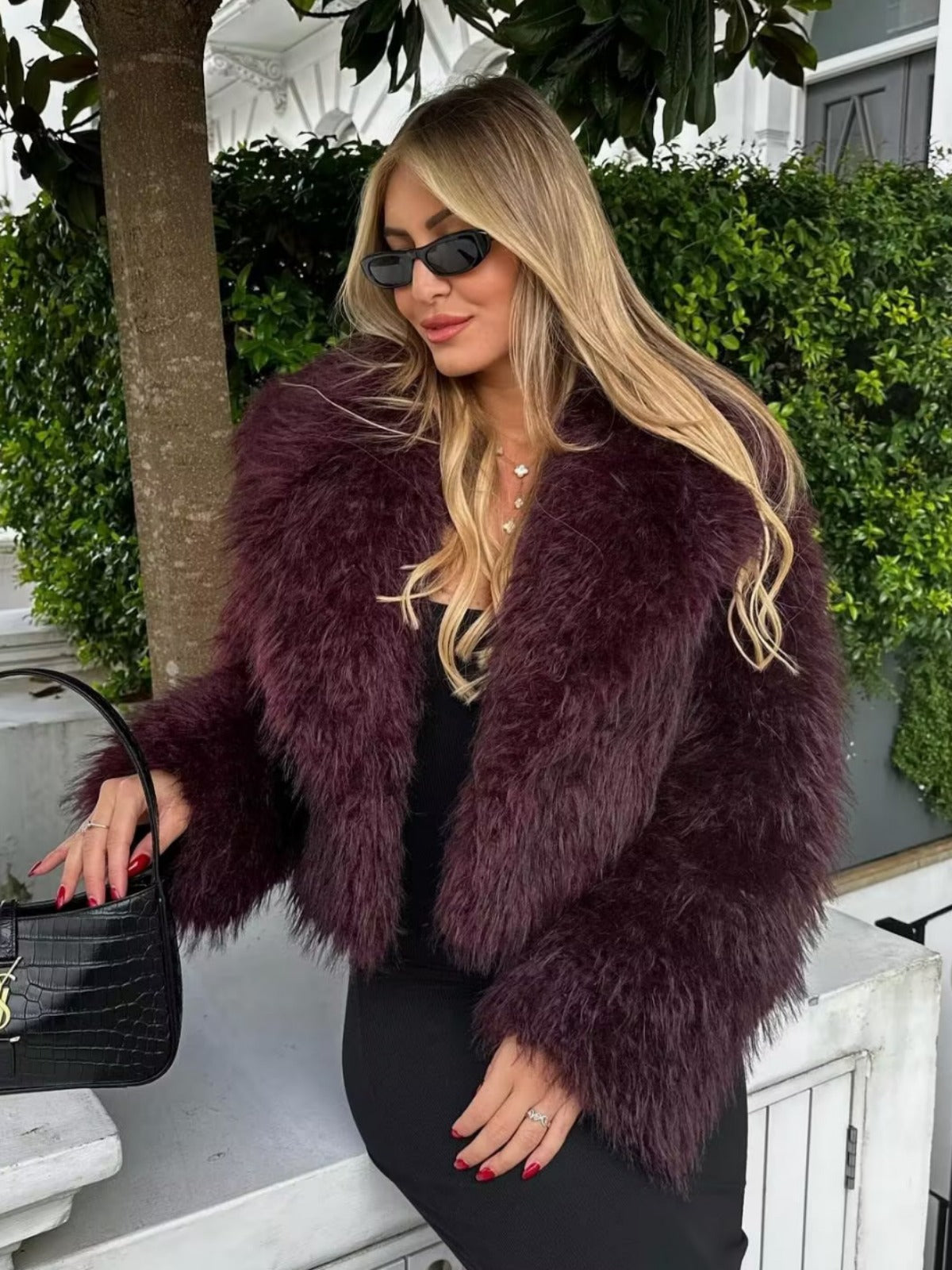 Celina | Elegant Oversized Faux Fur Winter Coat for Luxurious Warmth and Timeless Style