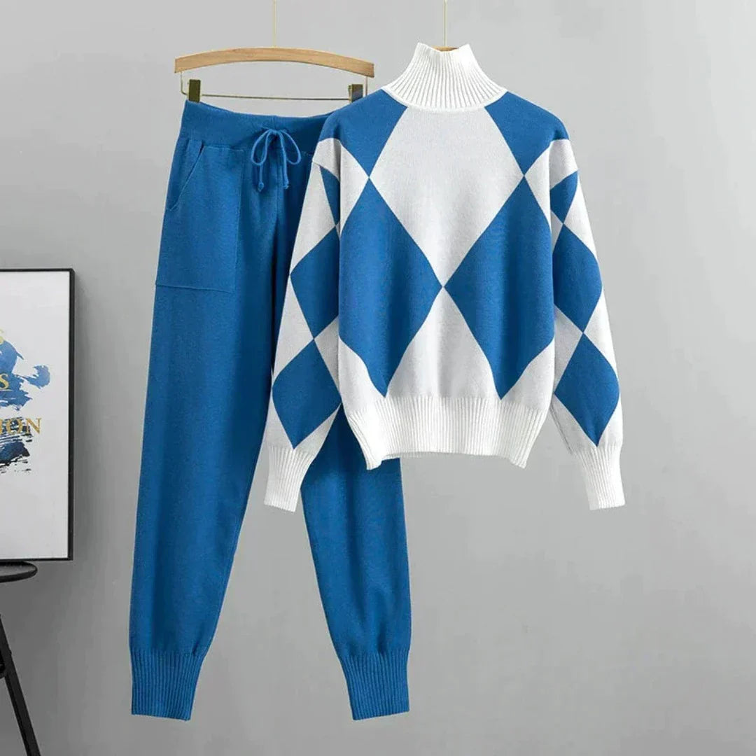 Zenya | Women Cozy Turtleneck Sweatshirt and Long Pants Outfit