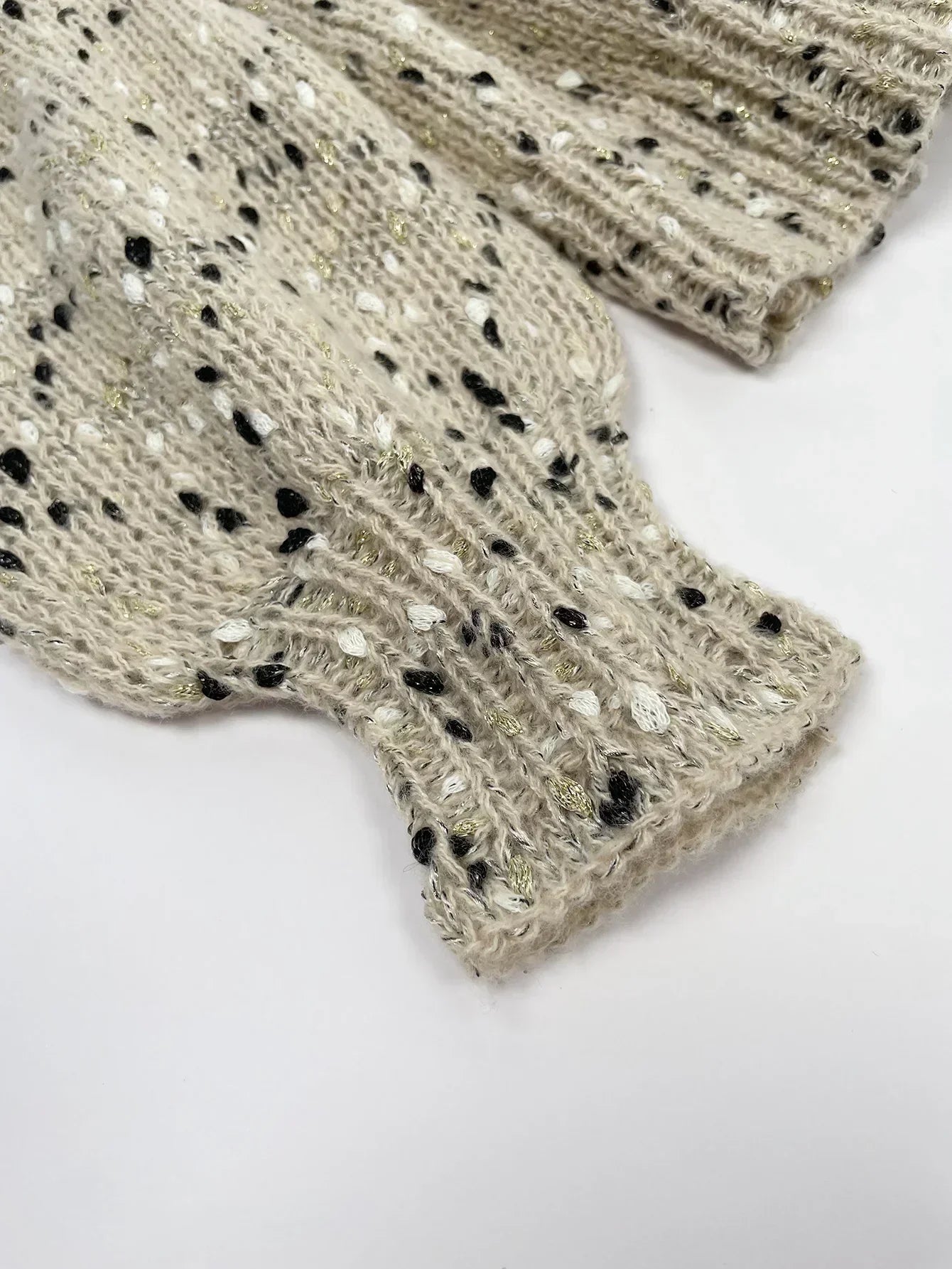 Huda | Breathable Knit Long Sleeve Sweater