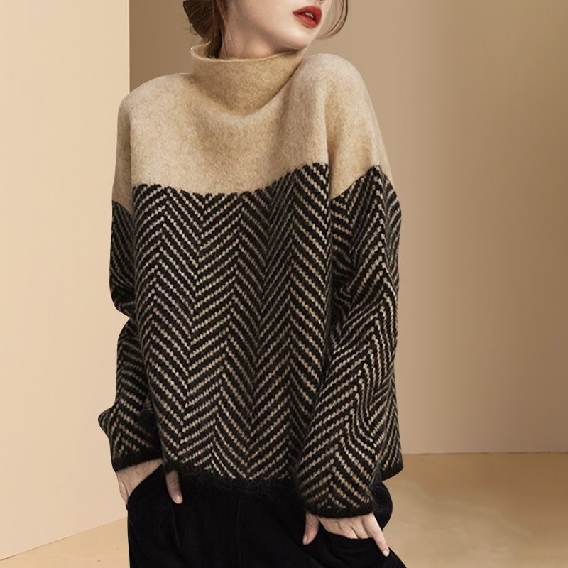 Mary | Color‑Block Turtleneck Sweater