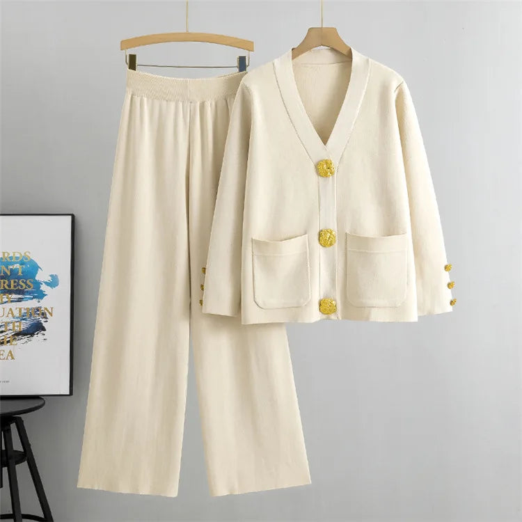 Mira | Elegant Knitted Set Cardigan Trousers
