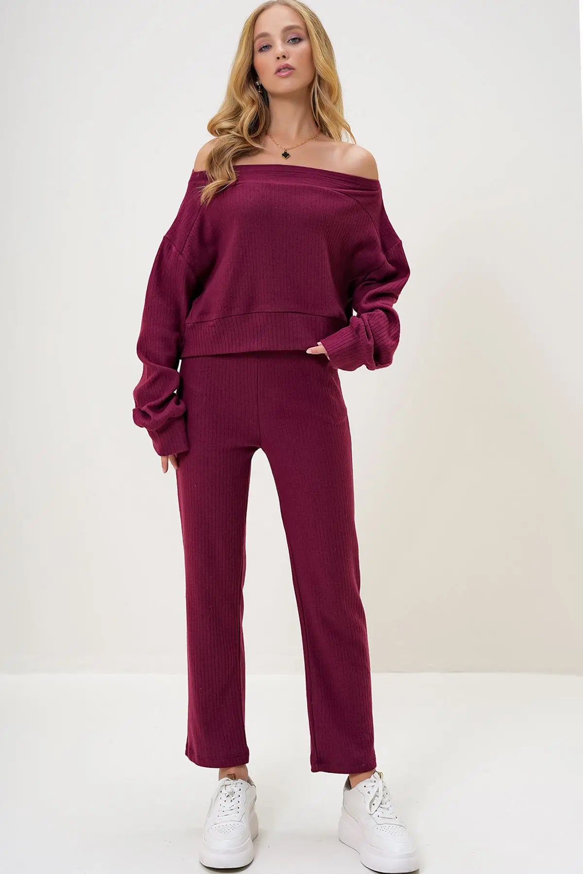 Rohana | Loungewear Relaxed Set Off Shoulder Sweatshirt and Trousers