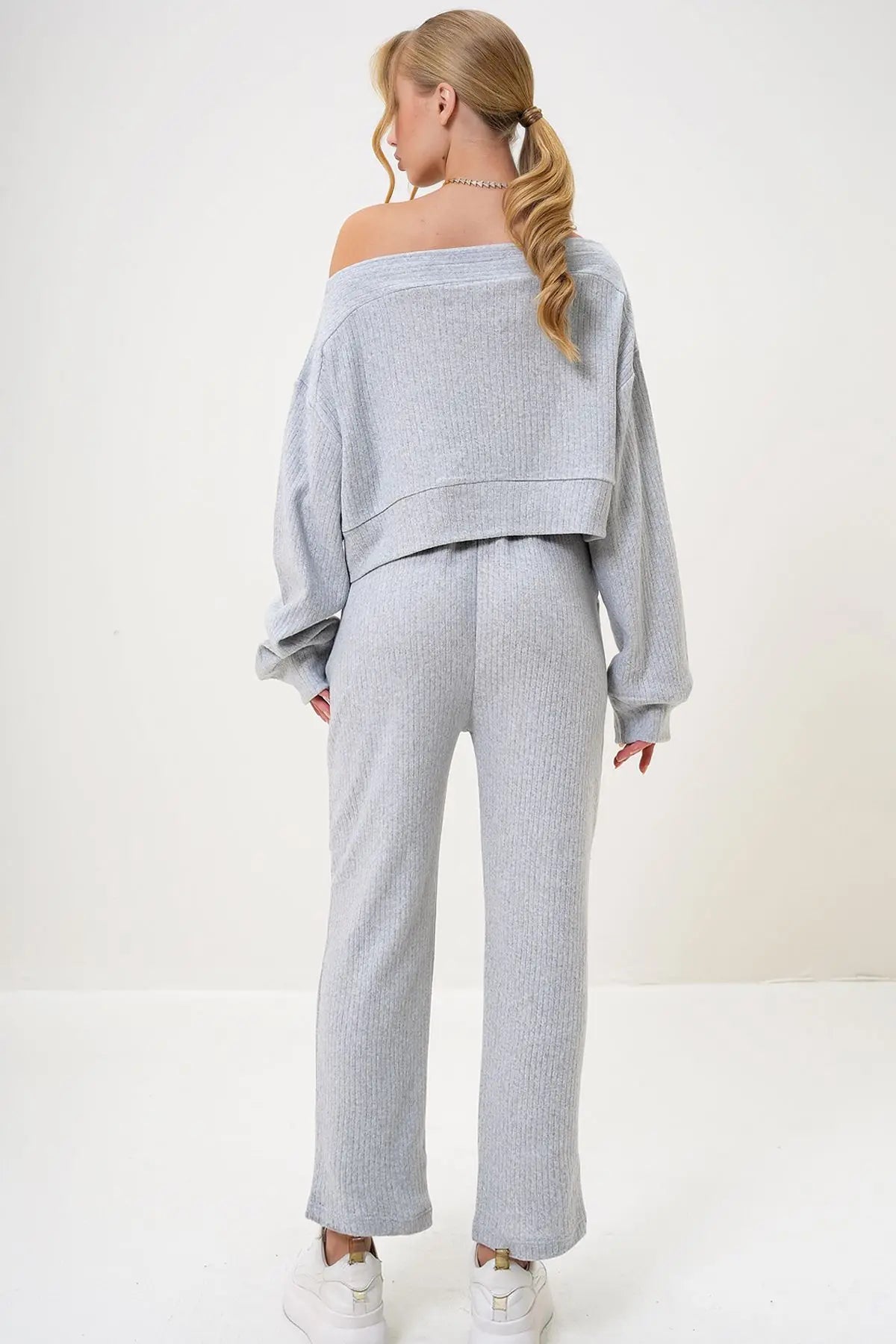 Rohana | Loungewear Relaxed Set Off Shoulder Sweatshirt and Trousers
