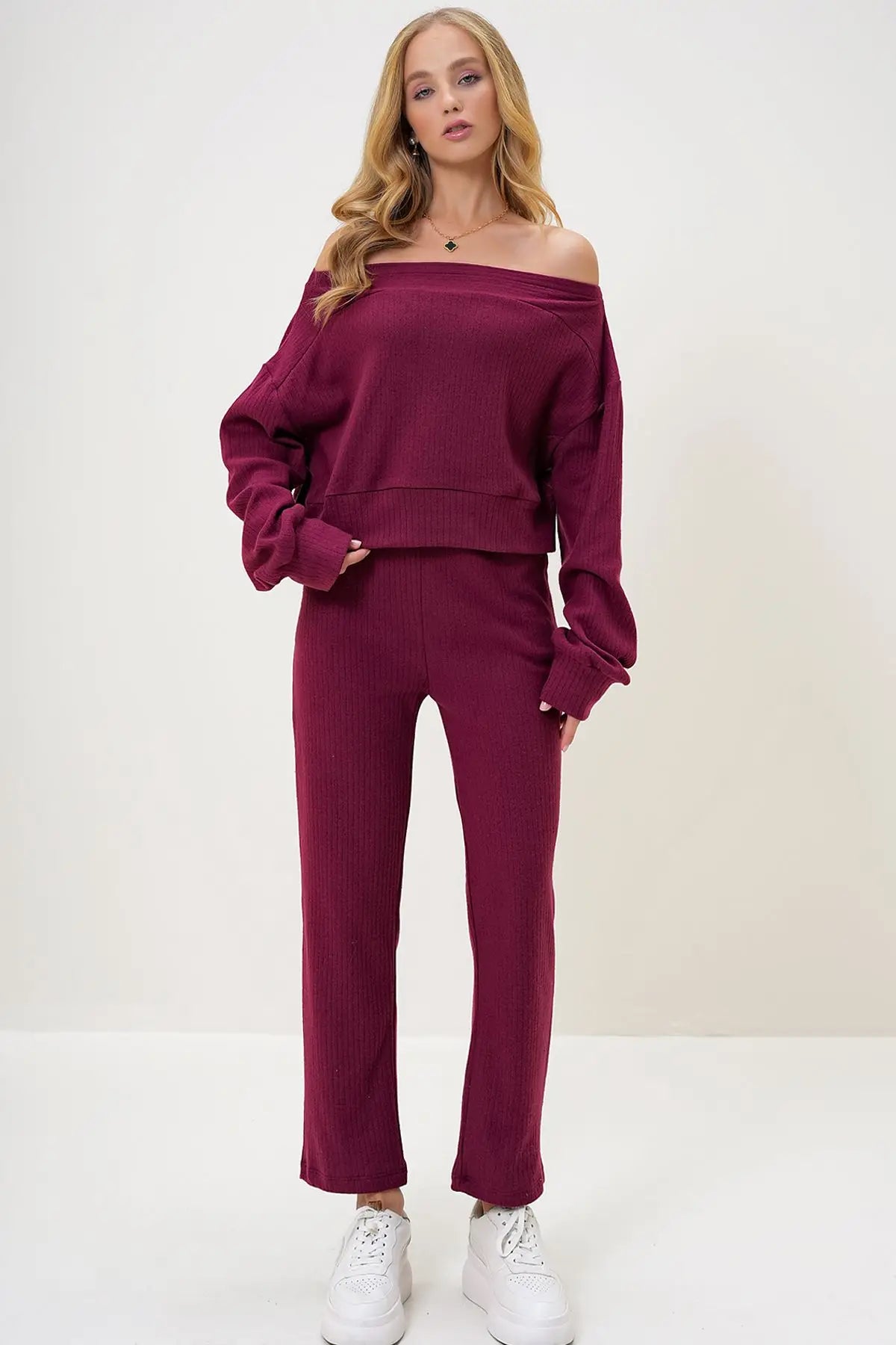 Rohana | Loungewear Relaxed Set Off Shoulder Sweatshirt and Trousers