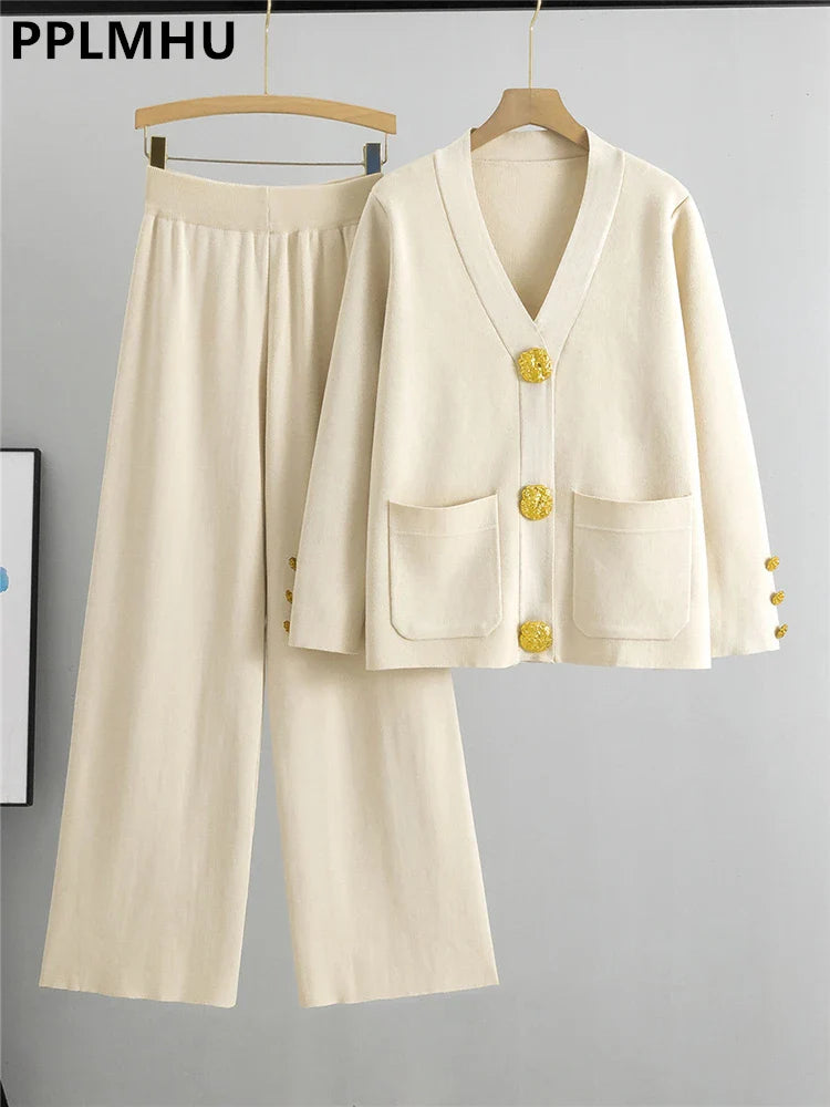 Mira | Elegant Knitted Set Cardigan Trousers