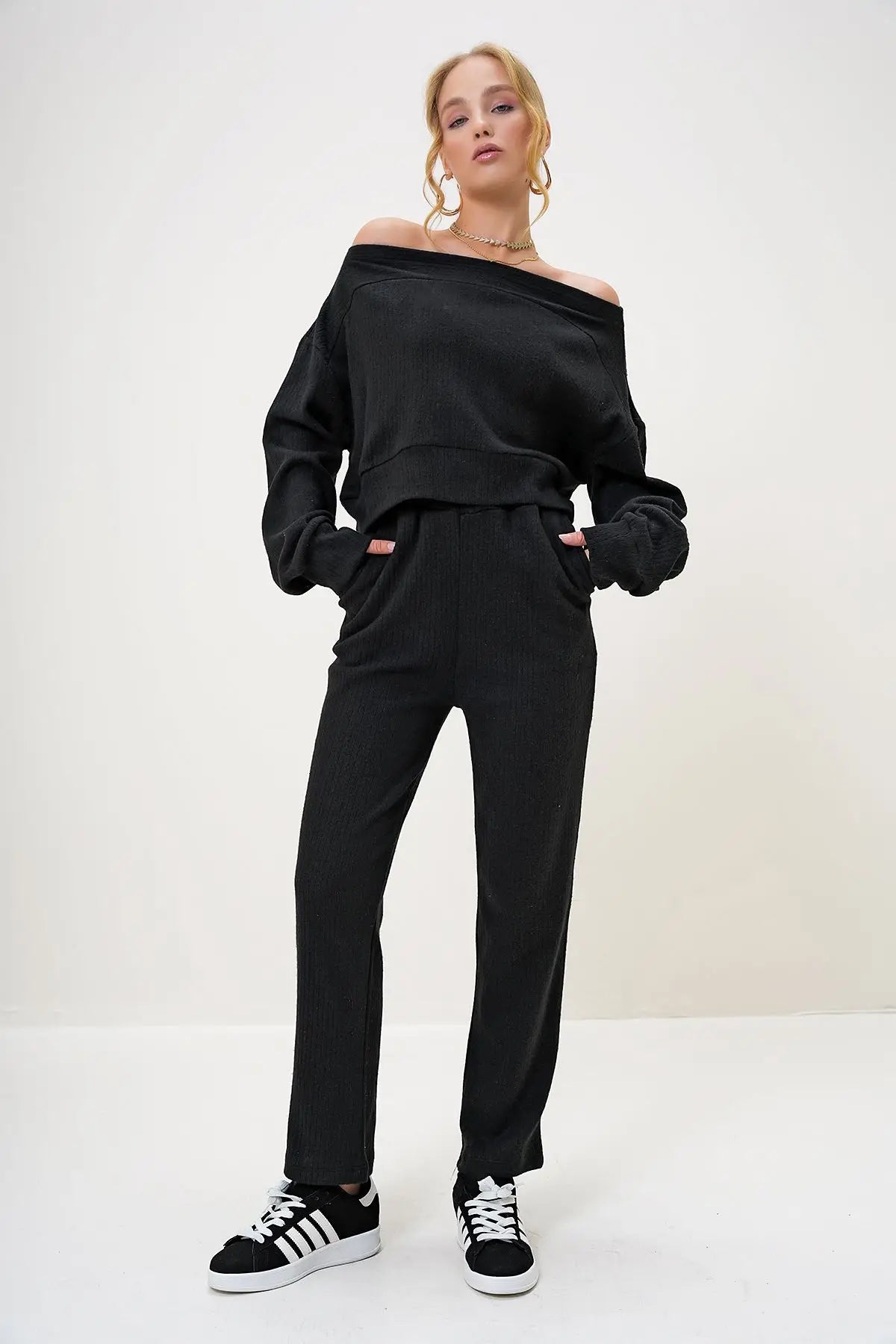 Rohana | Loungewear Relaxed Set Off Shoulder Sweatshirt and Trousers