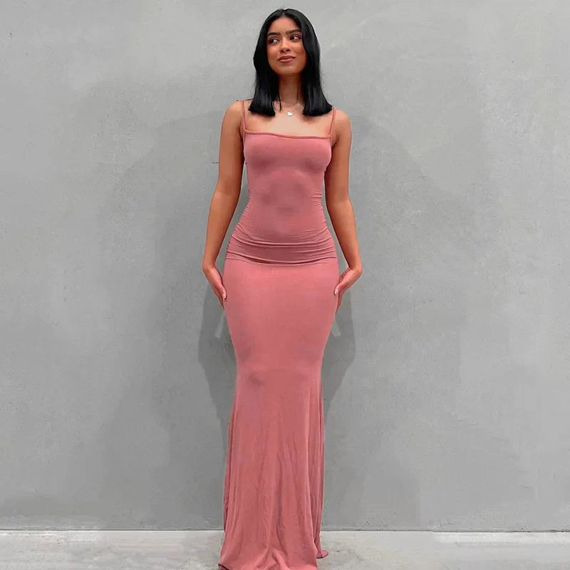 Isla | Slim Maxi Dress - Motheero