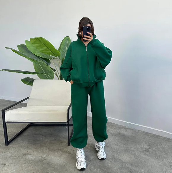 Kyliana | Cozy Jogging Set Sweatshirt and Joggers