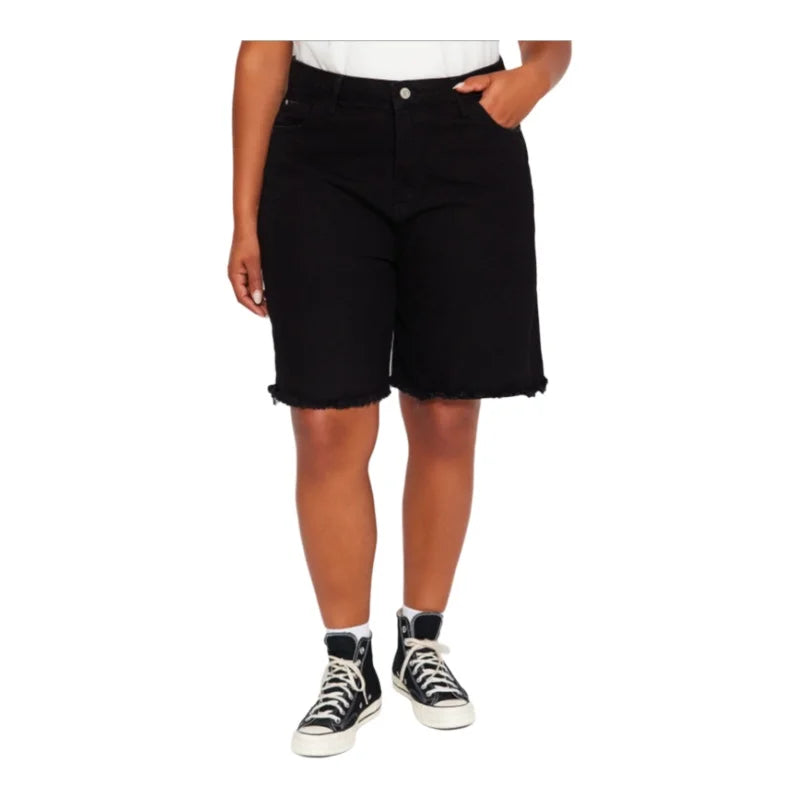 Zarina | Plus Sized High-Waisted Denim Shorts - Motheero