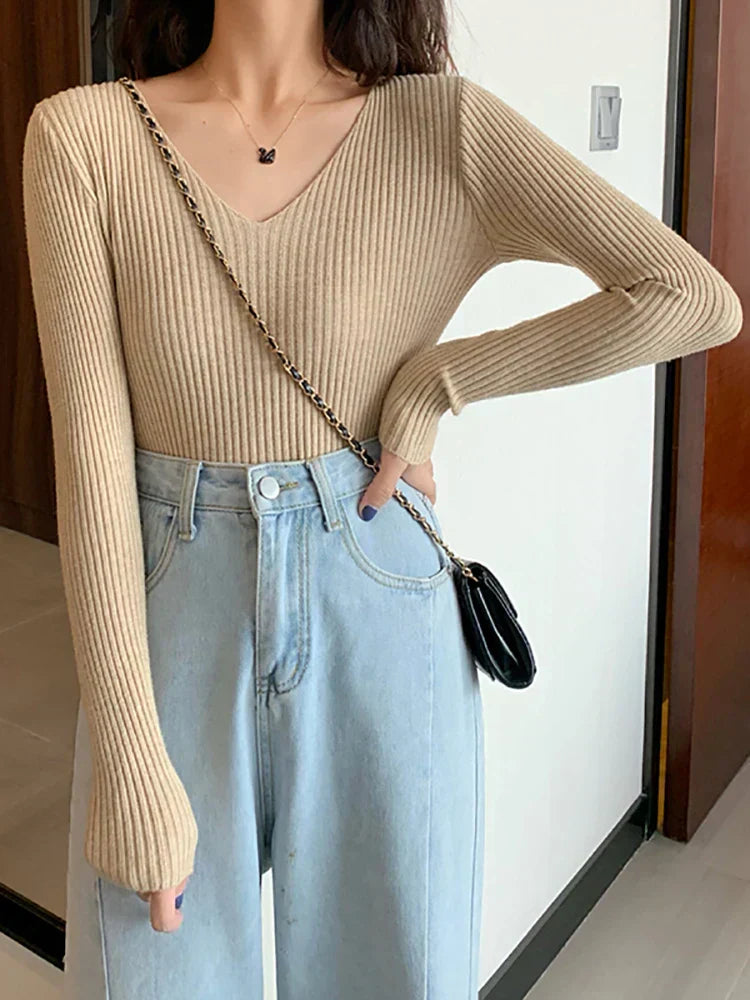 Nessa | Slim Ribbed Knit Sweater