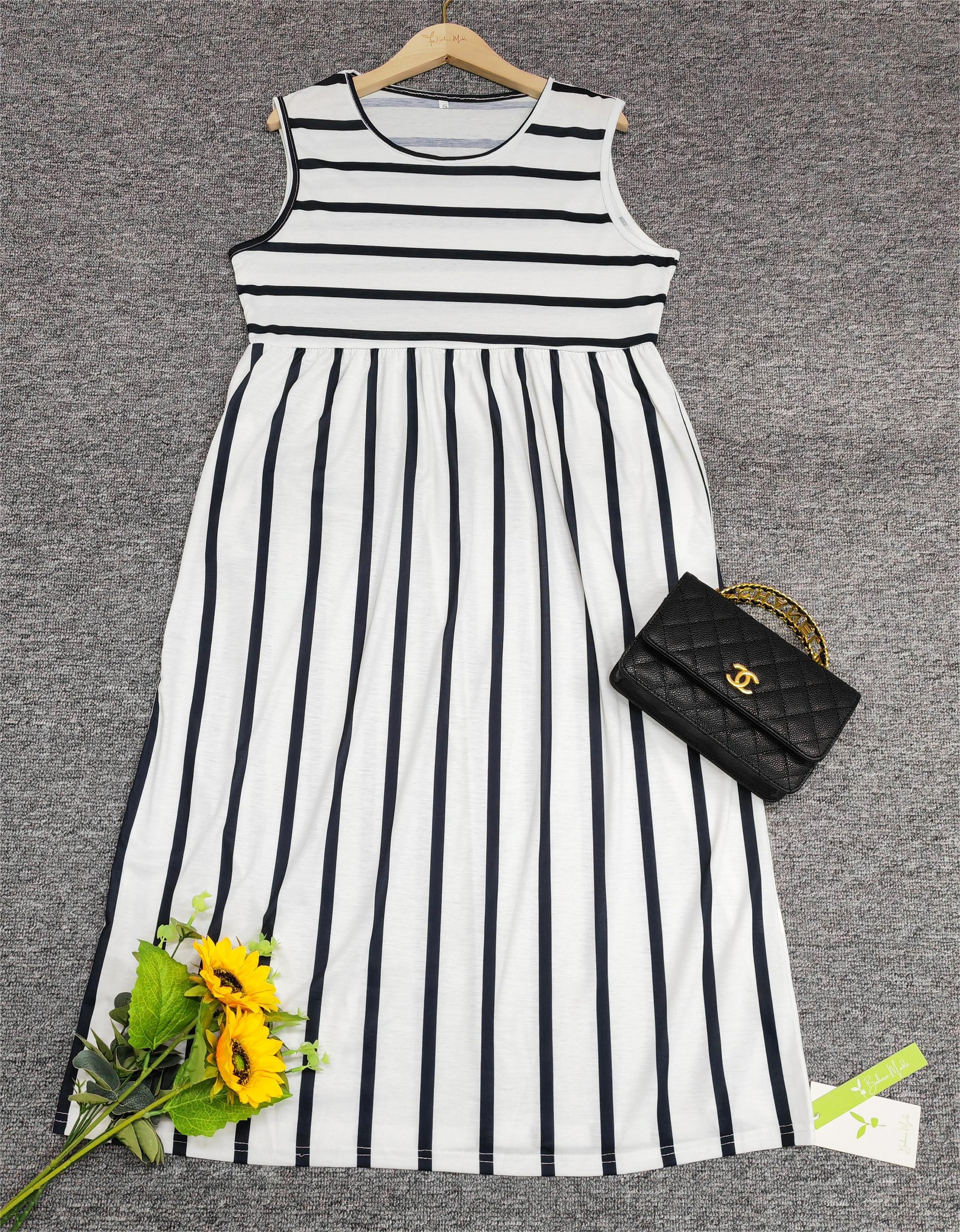 Mira | Versatile Striped Comfort Dress - Motheero