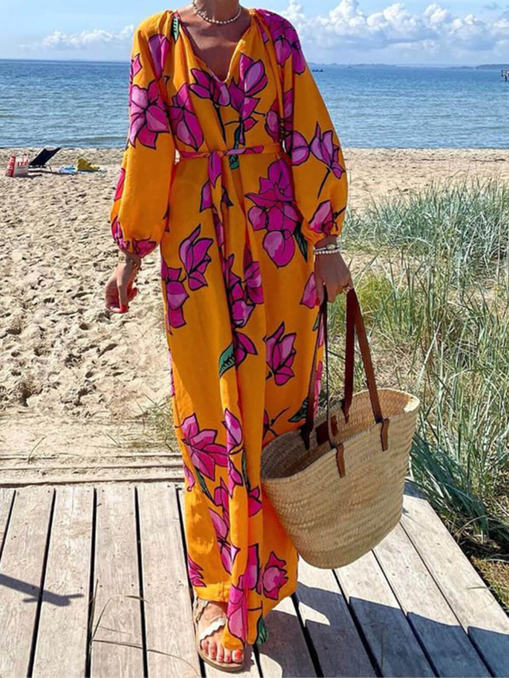 Amara | Floral Maxi Dress - Motheero