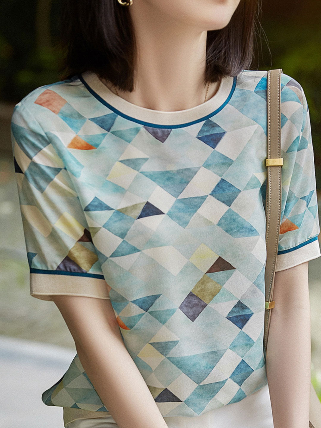 Celeste | Elegant Printed Contrast Shirt - Motheero
