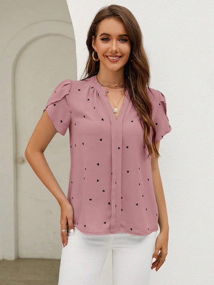 Eloise | V‑Heart Print Shirt - Motheero