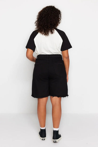 Zarina | Plus Sized High-Waisted Denim Shorts - Motheero