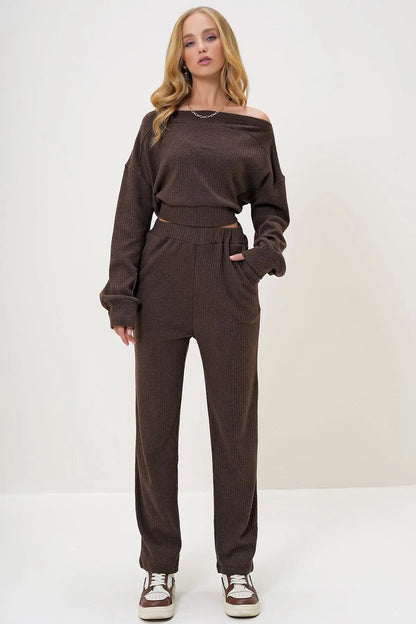Rohana | Loungewear Relaxed Set Off Shoulder Sweatshirt and Trousers