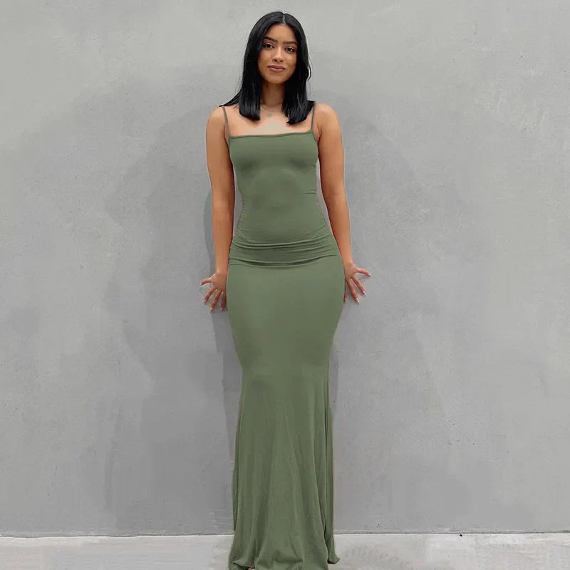 Isla | Slim Maxi Dress - Motheero