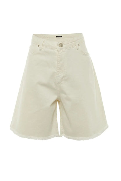 Zarina | Plus Sized High-Waisted Denim Shorts - Motheero