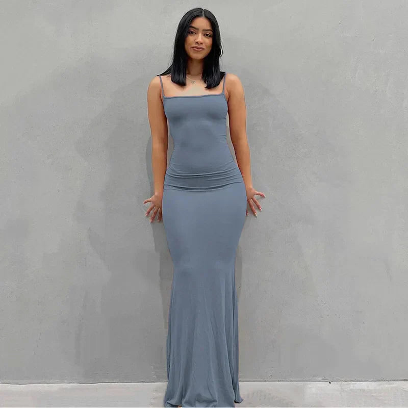 Isla | Slim Maxi Dress - Motheero