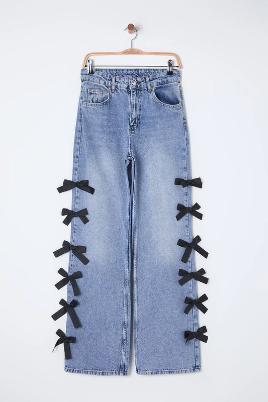 Seraphine | Mid-Waist Wide-Leg with Ribbon Detail Jeans