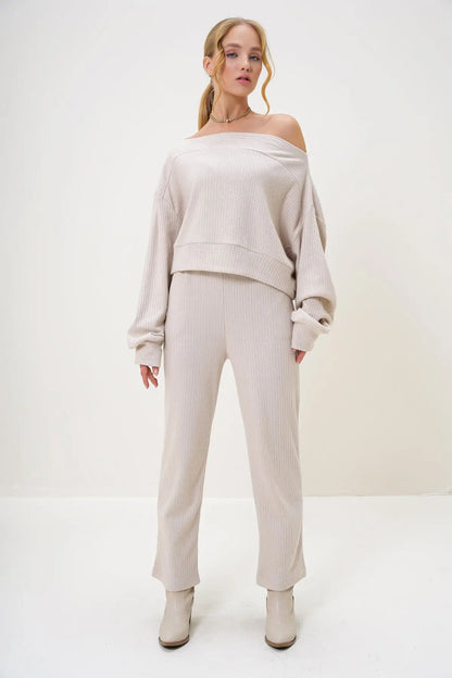 Rohana | Loungewear Relaxed Set Off Shoulder Sweatshirt and Trousers