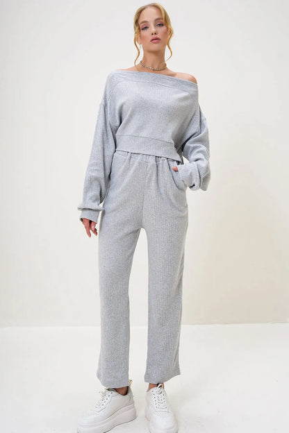 Rohana | Loungewear Relaxed Set Off Shoulder Sweatshirt and Trousers