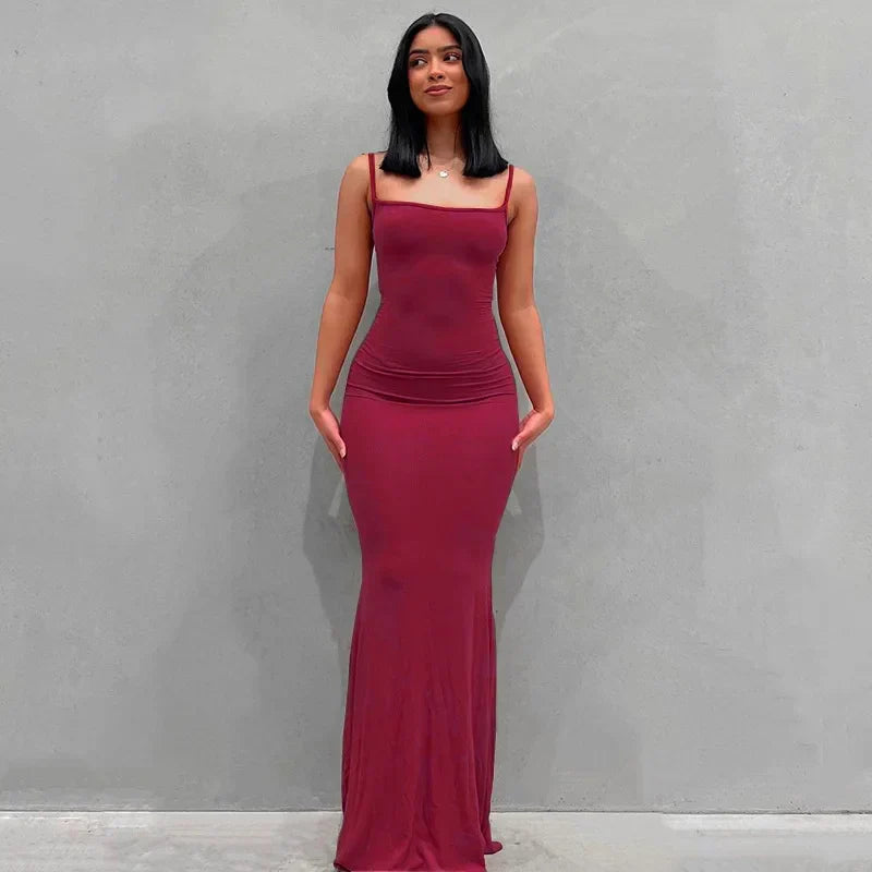 Isla | Slim Maxi Dress - Motheero