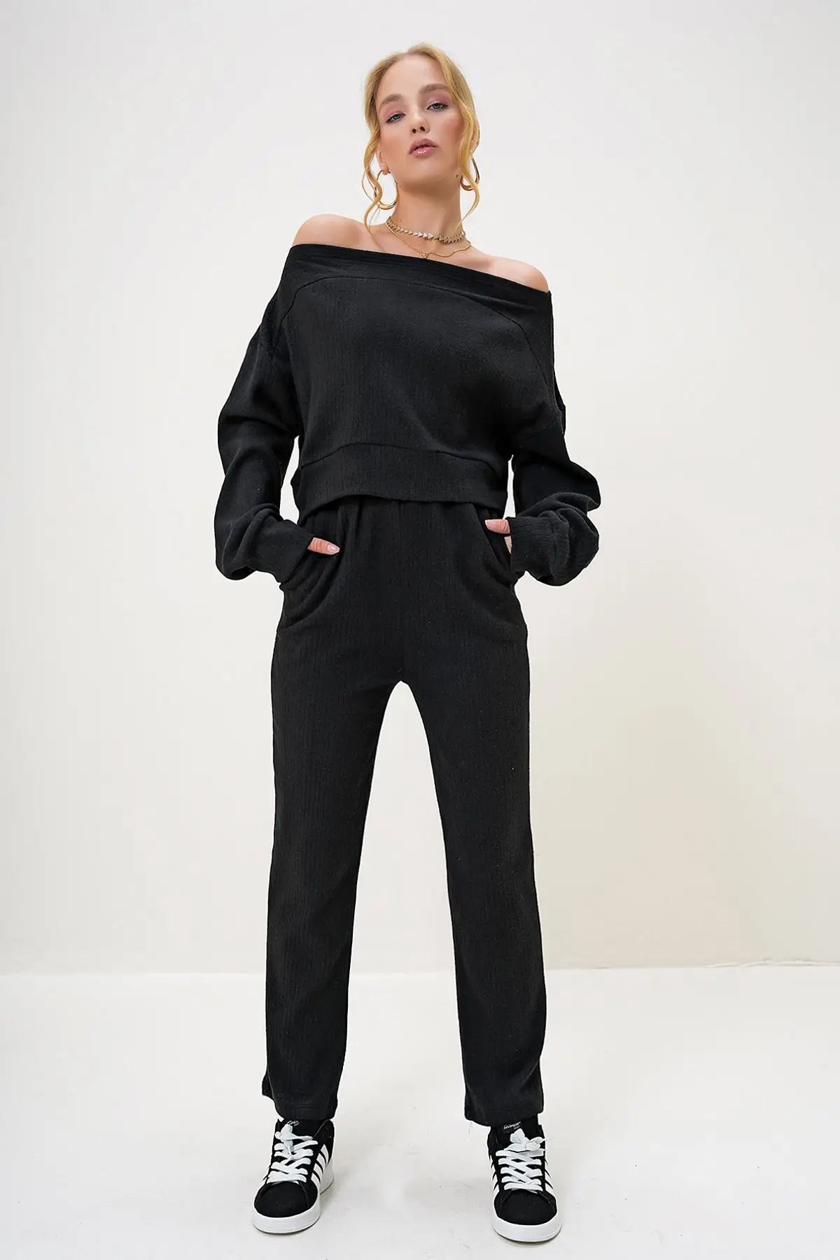 Rohana | Loungewear Relaxed Set Off Shoulder Sweatshirt and Trousers