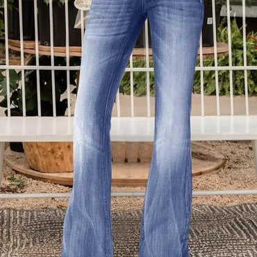 Geneva | Mid-Rise Bootcut Retro Jeans