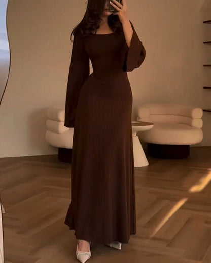 Allegra | Elegant Long-Sleeve Maxi Dress - Motheero